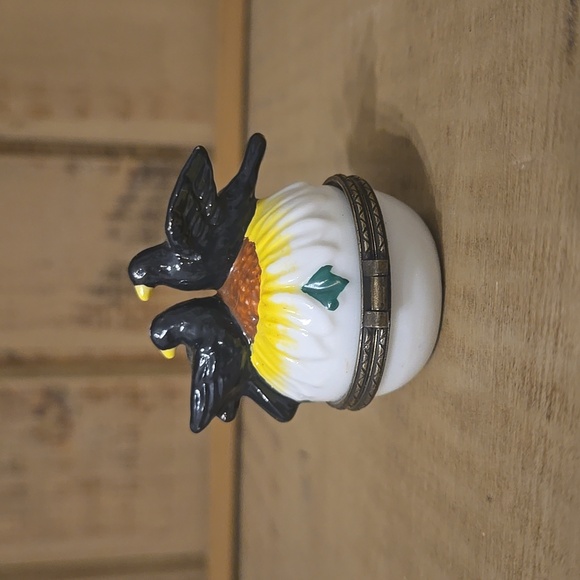 Black Bird Sunflower Hinged Trinket Box Midwest of Cannon Falls - Picture 2 of 7